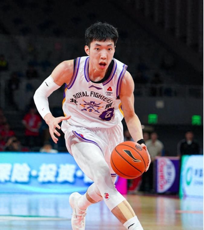 开云体育下载安装-三分绝杀，是张庆鹏布置的战术成功了？赛后，廖三宁是这样说的