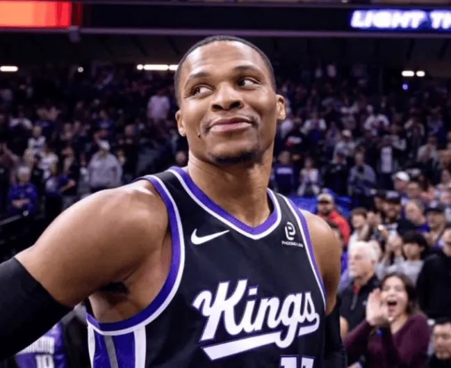 开云体育下载app-威少近3战场均23.7分6.7助2.3板，命中率62.8%&amp;amp;三分47.6%