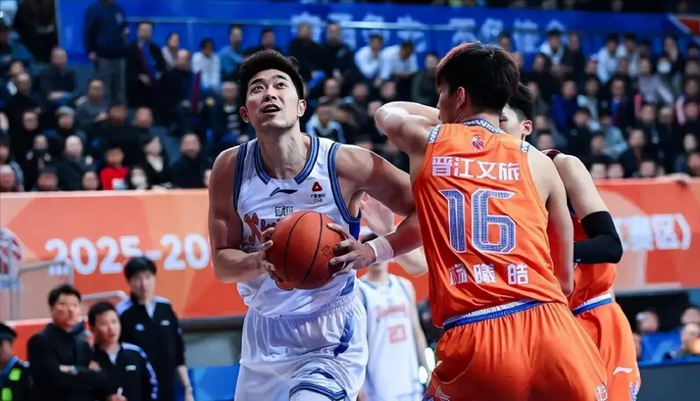 开云体育下载app官网-考虑买断？曝朱旭航或离开新疆男篮，拿着大合同两年没打球|李炎哲|吴冠希|浙江男篮|江苏男篮|广州男篮_新浪体育_新浪新闻
