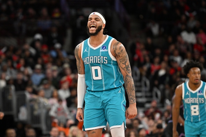 开云体育下载app-TA：雄鹿/勇士/太阳等队有意布里奇斯 黄蜂想要1-2首轮回报