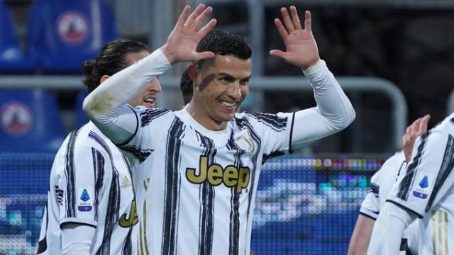 开云体育下载安装-皇马为寻C罗接班人砸下3.04亿 3年只换来35球